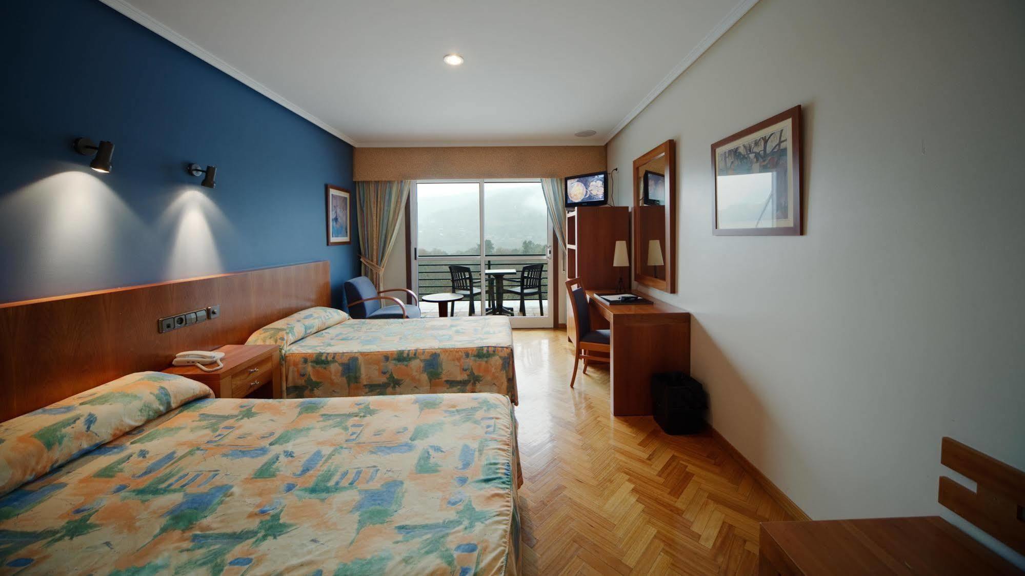 Arnoia Caldaria Hotel Y Balneario Exterior photo